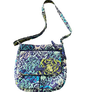 𝅺VERA Bradley like new shoulder or crossbody adjustable